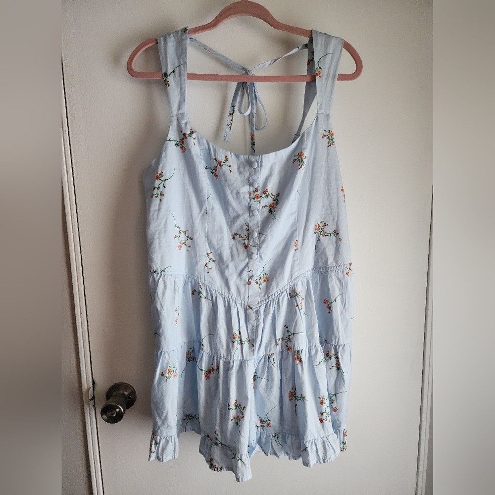 Wild Fable Floral Romper Size Large